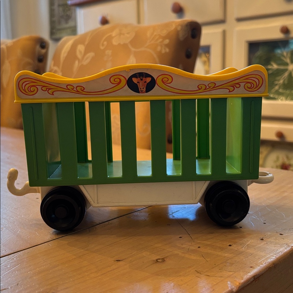 Fisher Price Circus Train - Picture 9 of 16